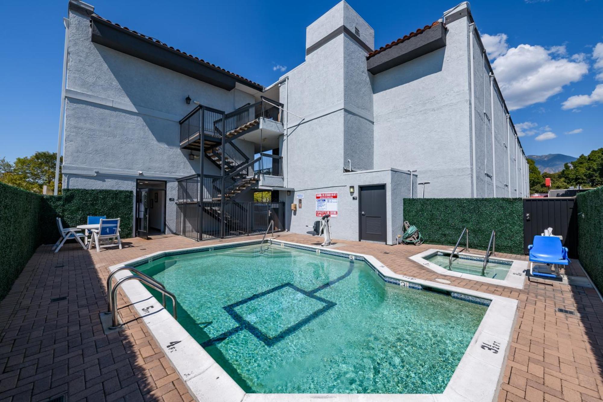 Hyland Inn Near Pasadena Civic Center Ngoại thất bức ảnh